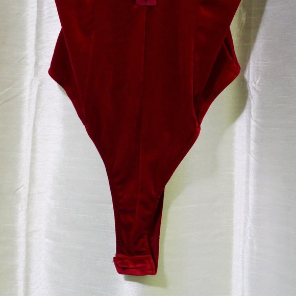 NWT BOZZOLO Red Velvet Pole Dancing Bodysuit SMALL - Picture 5 of 9